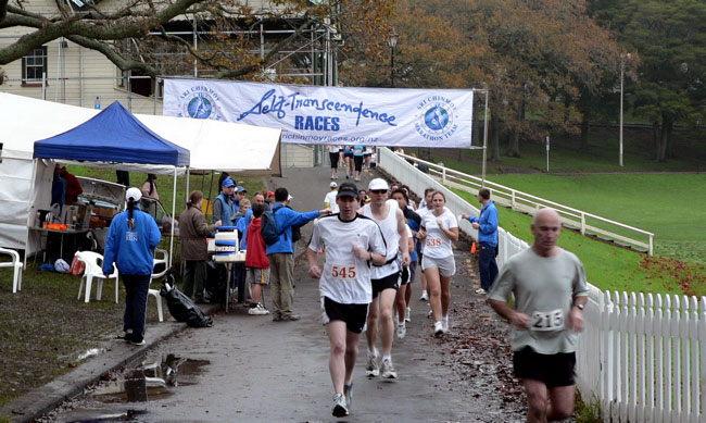 BannerAuckMay06